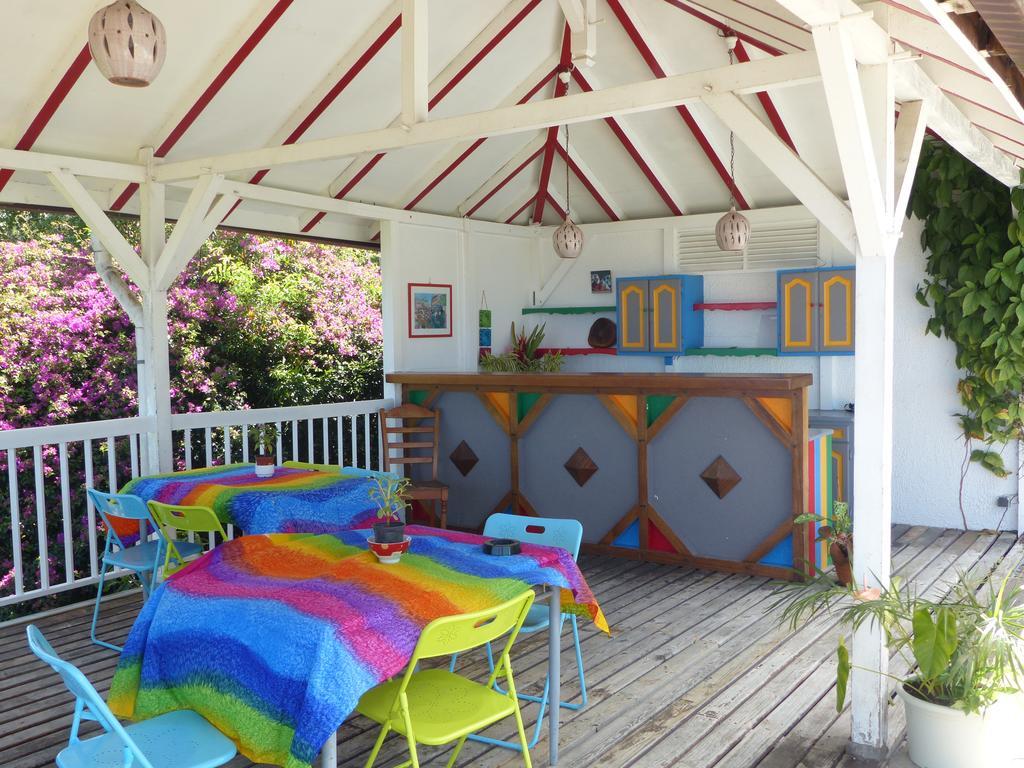 Paradis Creole