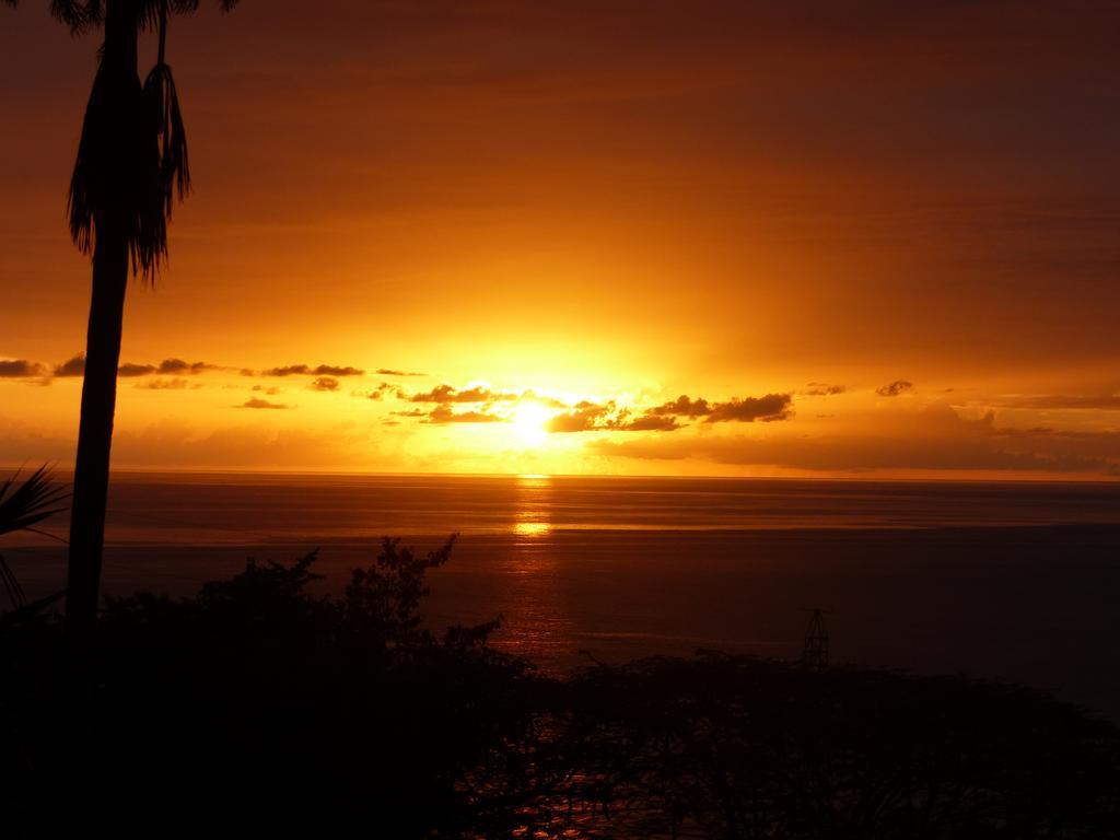 Paradis Creole Bouillante